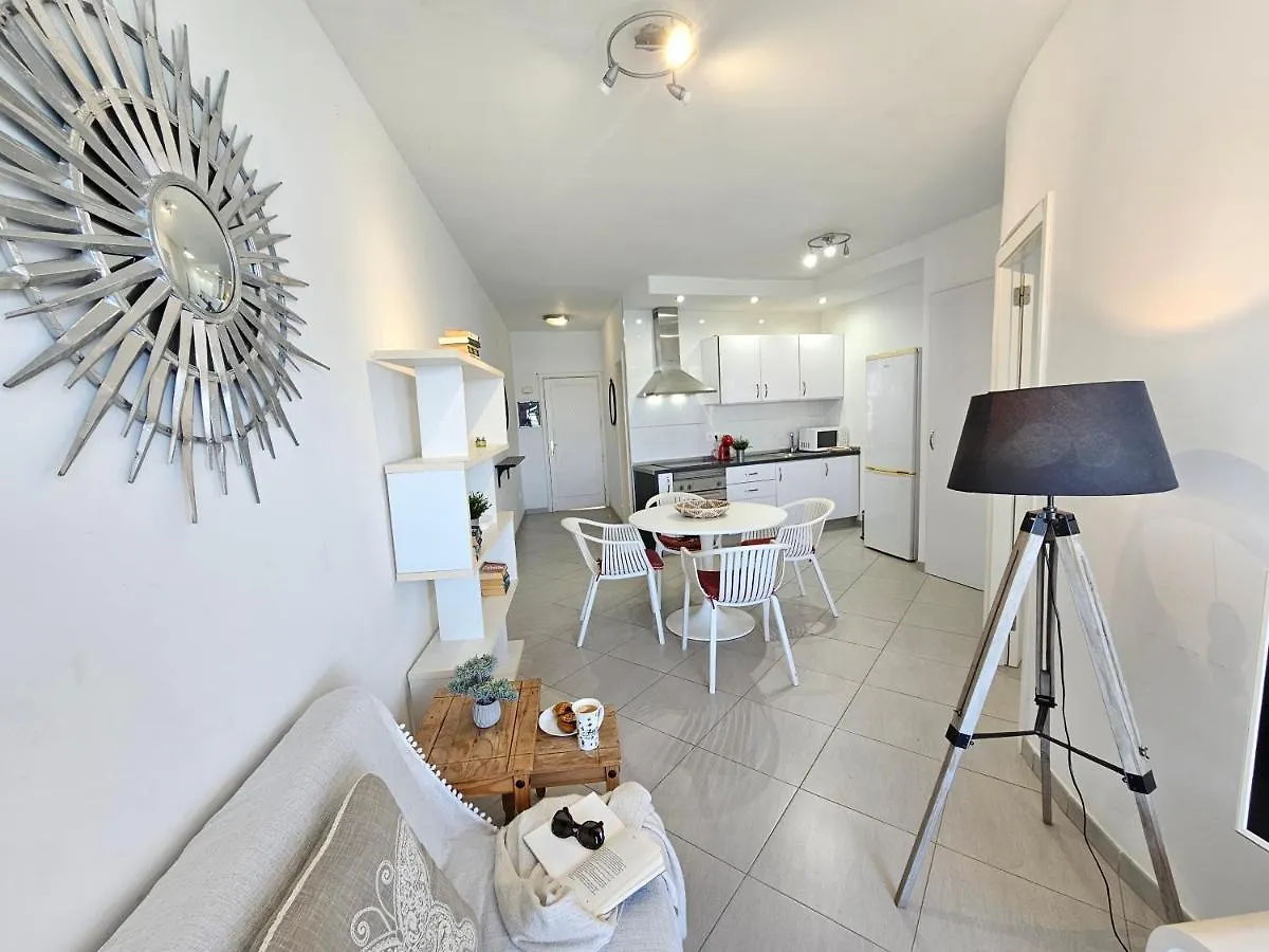 New Seafront Dreaming View Apartment, Los Cristianos 阿罗纳 公寓