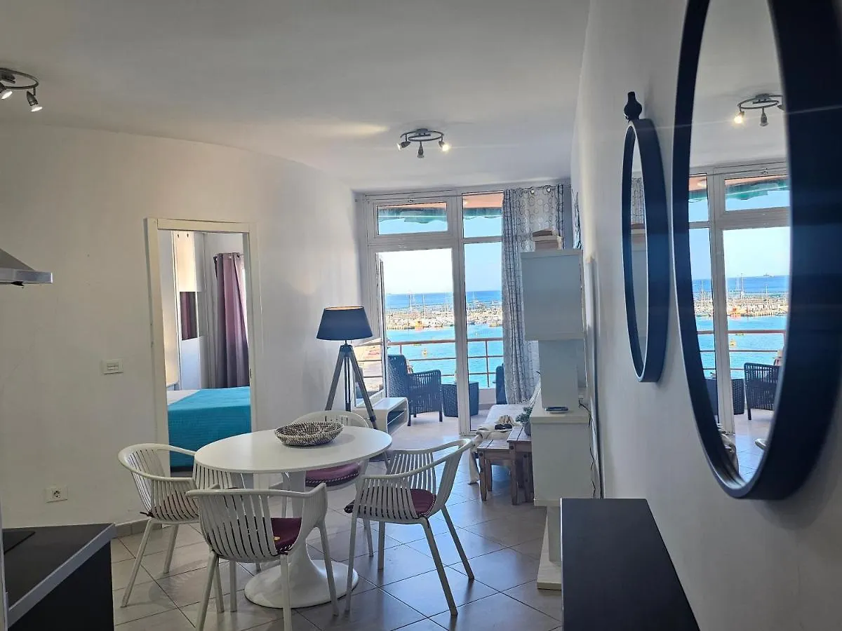 New Seafront Dreaming View Apartment, Los Cristianos 阿罗纳 公寓